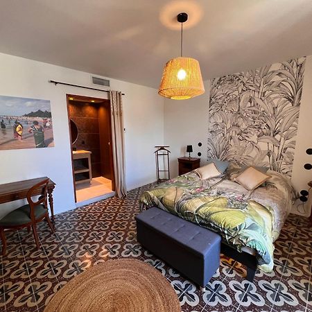 Les Baroudeurs De Saint Jean B&B 외부 사진