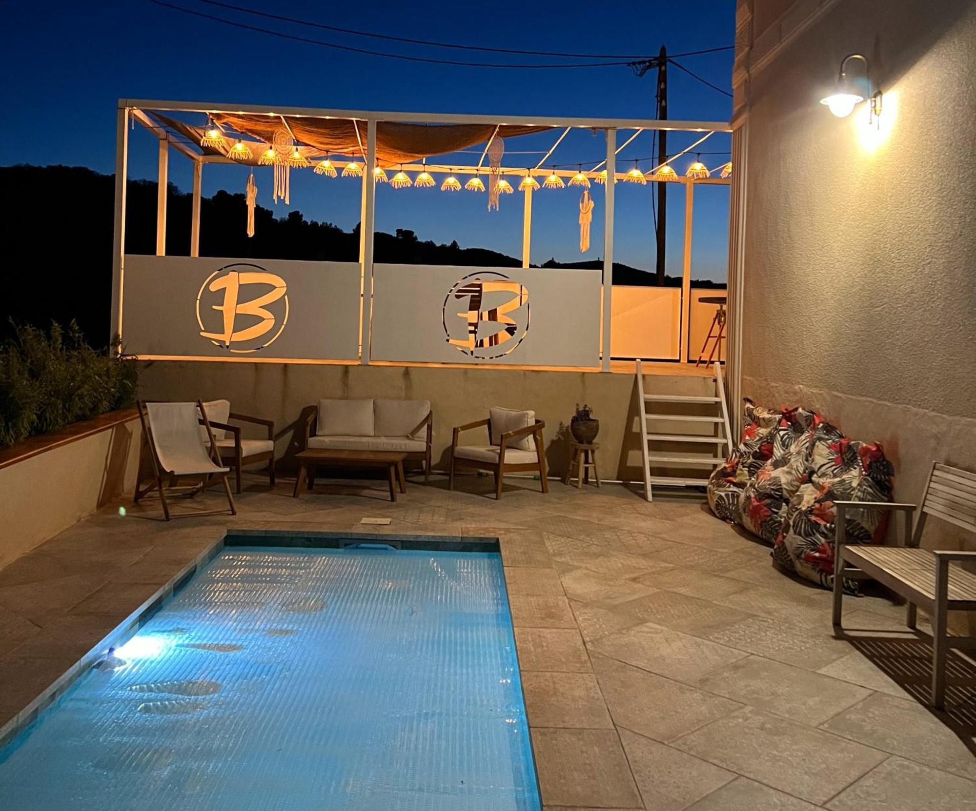 Les Baroudeurs De Saint Jean B&B 외부 사진